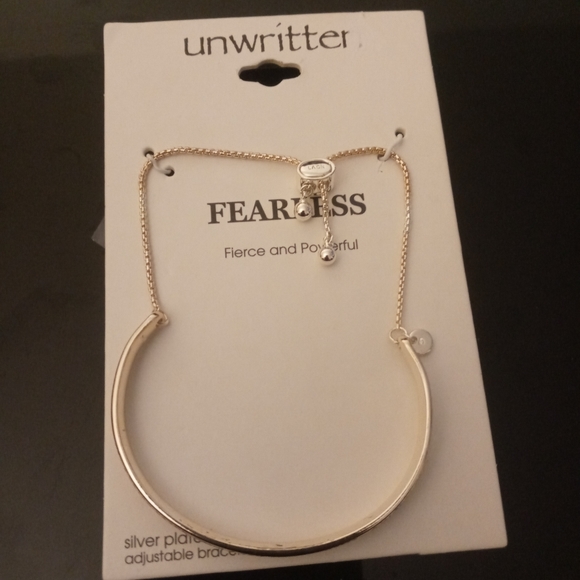 Unwritten Fearless Silver Plated Adjustable Bolo Bracelet - Picture 4 of 4